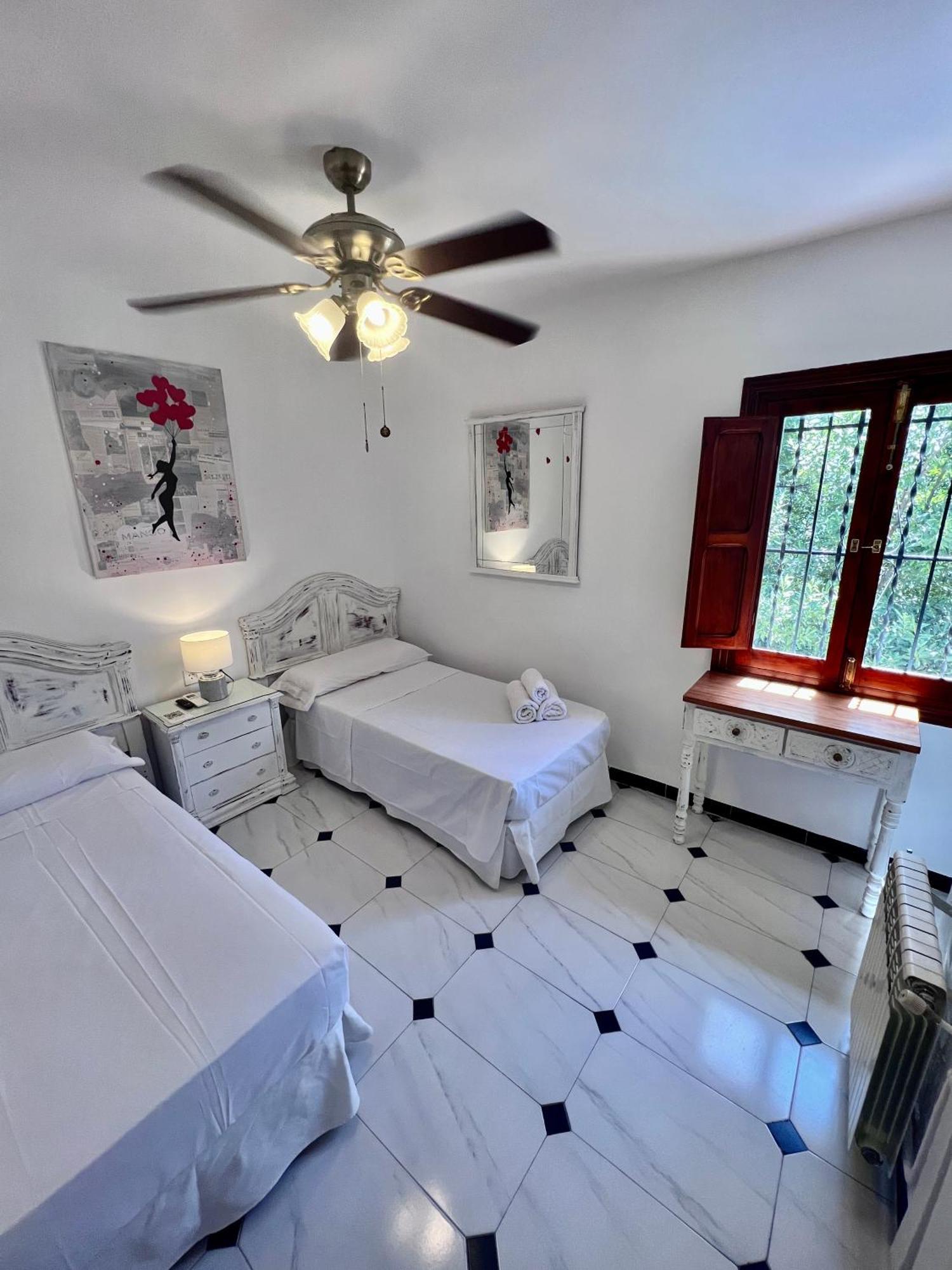 Hotelito Suecia Granada Ngoại thất bức ảnh