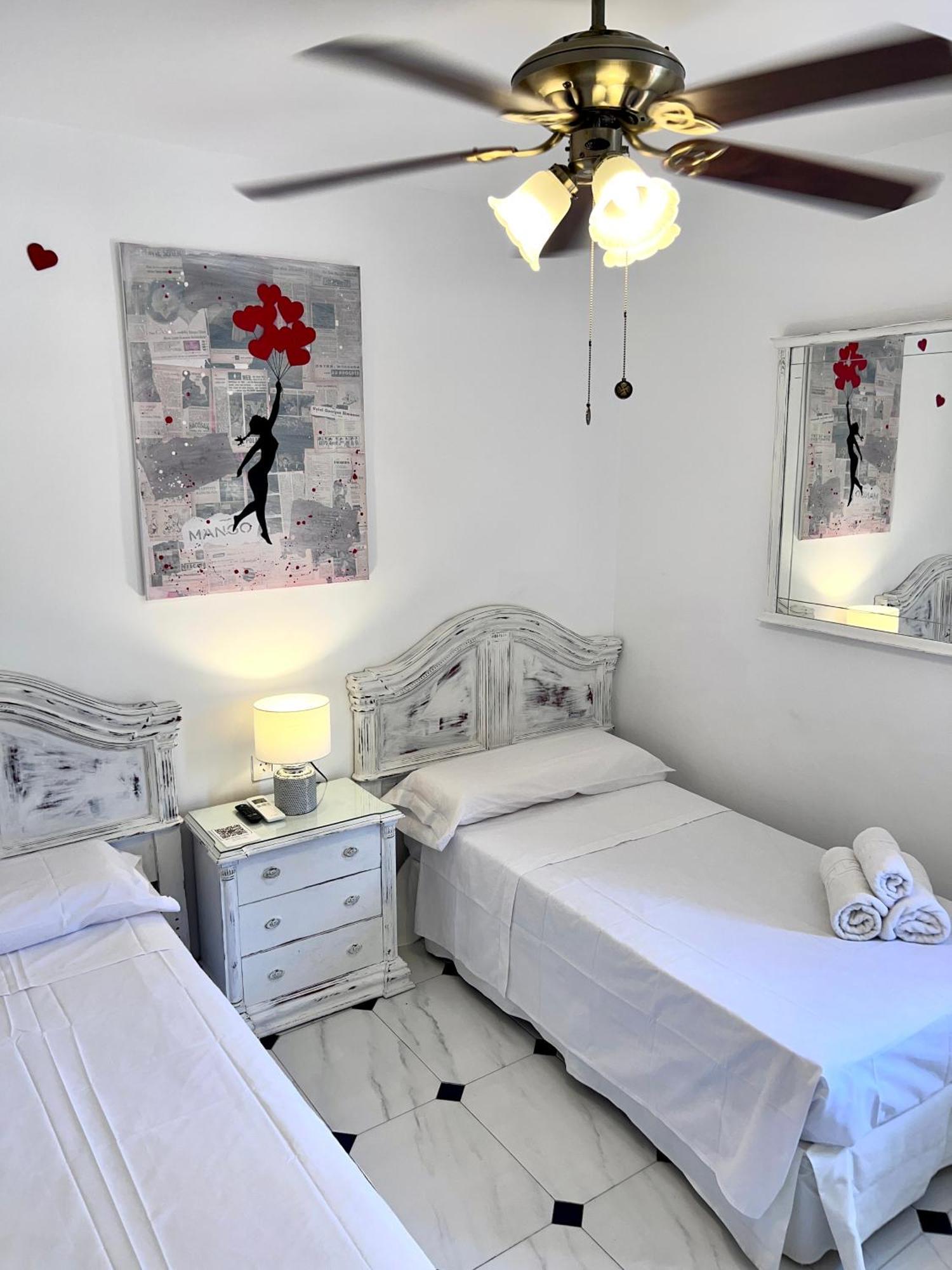 Hotelito Suecia Granada Ngoại thất bức ảnh
