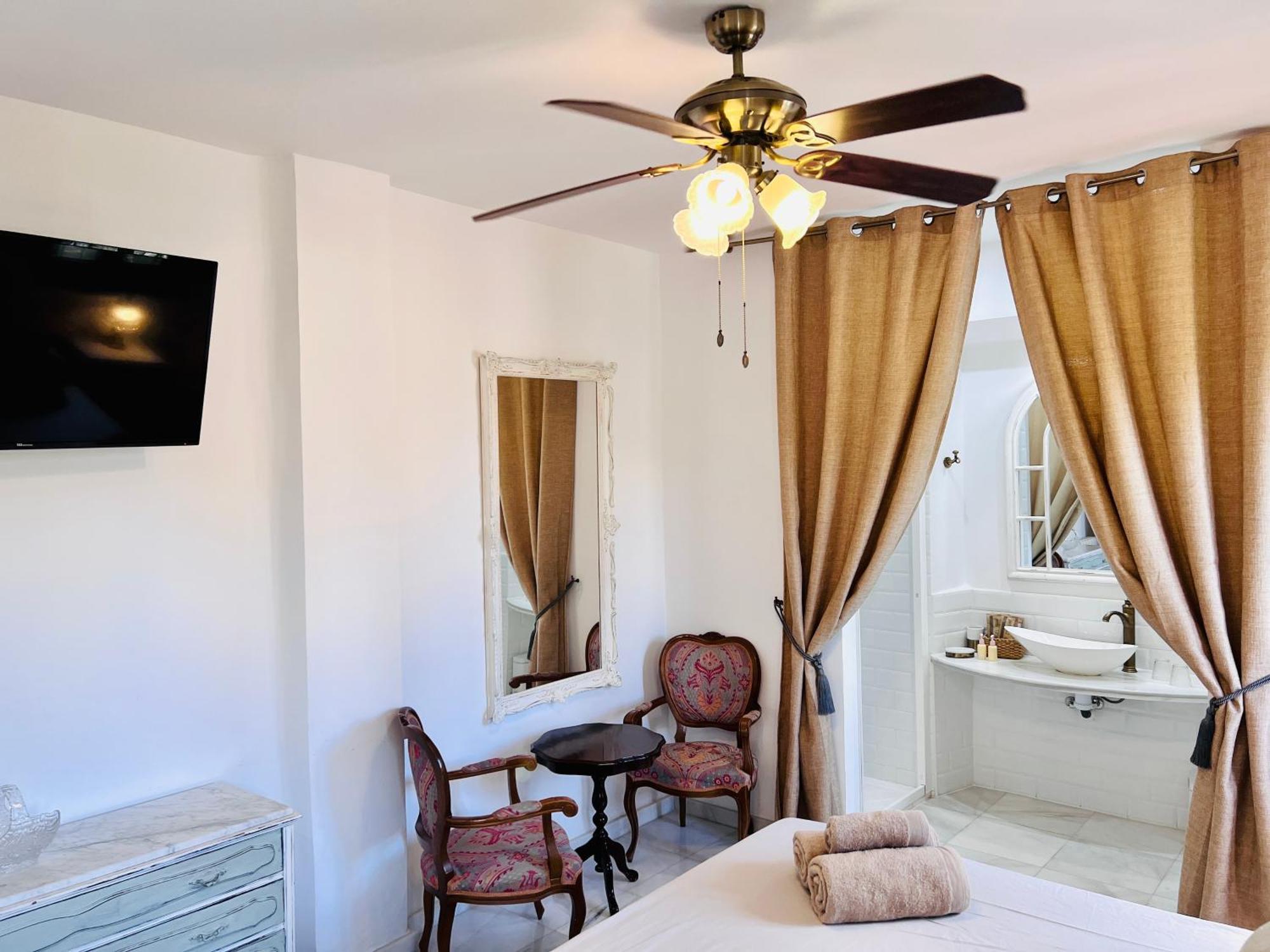 Hotelito Suecia Granada Ngoại thất bức ảnh